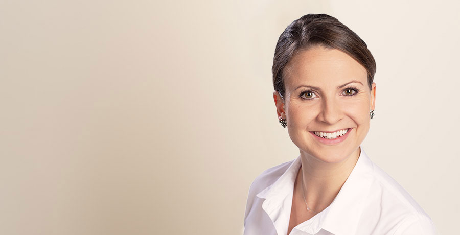Dr. Ariane Wussler